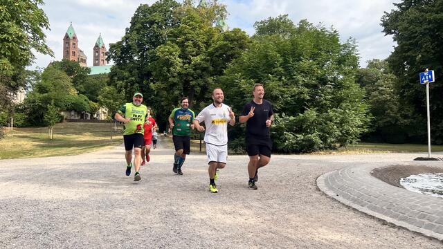 Das war der 116. Leinpfad Speyer parkrun. Nächste Möglichkeit: 
5 Kilometer Lauf am Samstag, 29. Juli, ab 9 Uhr, mit Treffpunkt am Rheinufer hinter der Jugendherberge. Eigener Walker Abschnitt. Bitte an Sonnenschutz und Wasser denken. Im Ziel gibt es gegen eine freiwillige Spende Kaffee, Tee und einen Snack. Garderobe vorhanden. https://www.parkrun.com.de/speyerleinpfad/
  | Foto: Speyer Leinpfad parkrun
