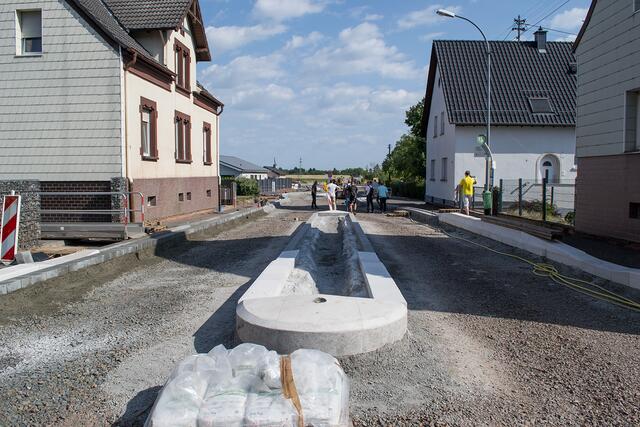 Auf einer Gesamtlänge von rund 500 Metern wird die Gersbacher Straße in Winzeln in drei Bauabschnitten ausgebaut  | Foto: Frank Schäfer