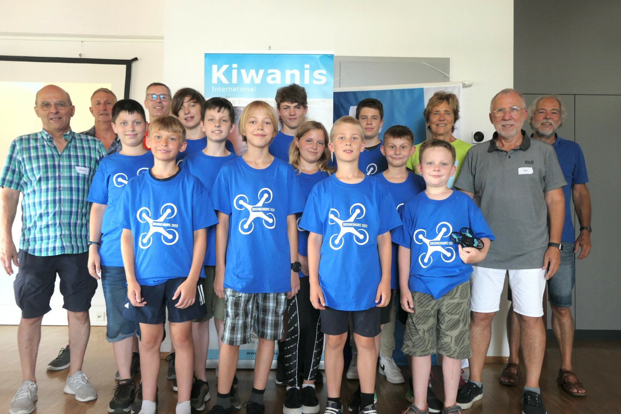 Kiwanis Drohnenkurs Kiwanis Drohnenkurs 2023 begeistert junge