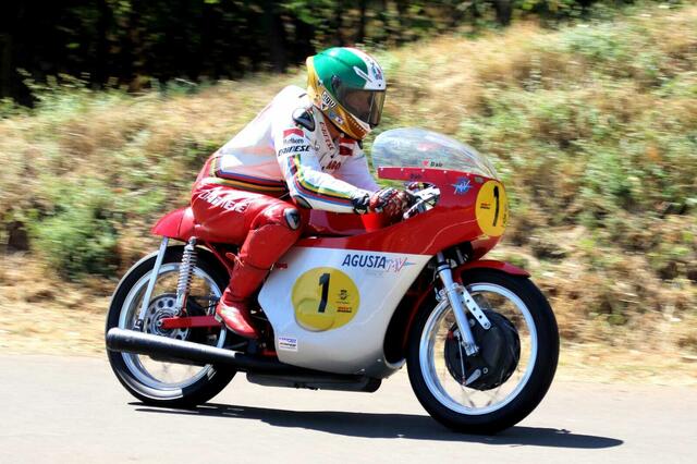 Der Italiener Giacomo Agostini auf der MV Agusta | Foto: Thomas Haas