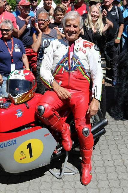 Der Italiener Giacomo Agostini auf der MV Agusta | Foto: Thomas Haas