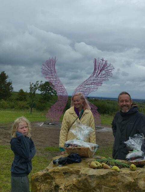  Der dänische Künstler Gleb Dusavitskiy zusammen mit seiner Familie. | Foto: Alexandra Oehlert