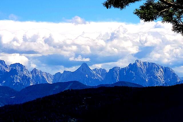 Blick in die Julischen Alpen  | Foto: Markus Pacher 