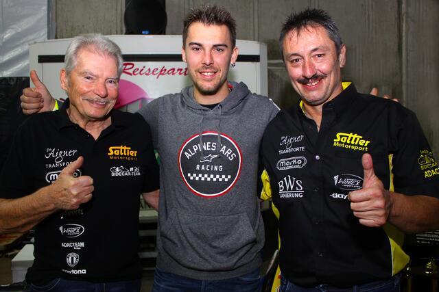 Rolf Steinhausen mit Markus Reiterberger und Uwe Sattler | Foto: Hermann Rüger