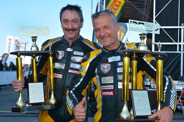Josef Sattler und Uwe Neubert IDM-Meister 2018 Sidecar 1000 ccm  | Foto: Hermann Rüger