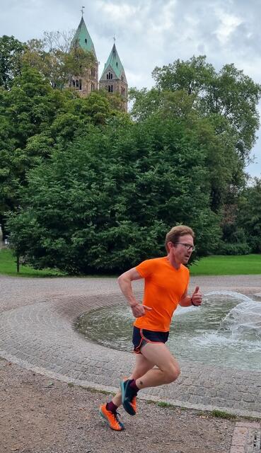 Speyer Leinpfad parkrun. Jeden Samstag um 9h hinter der Speyerer Jugendherberge.  | Foto: SLP
