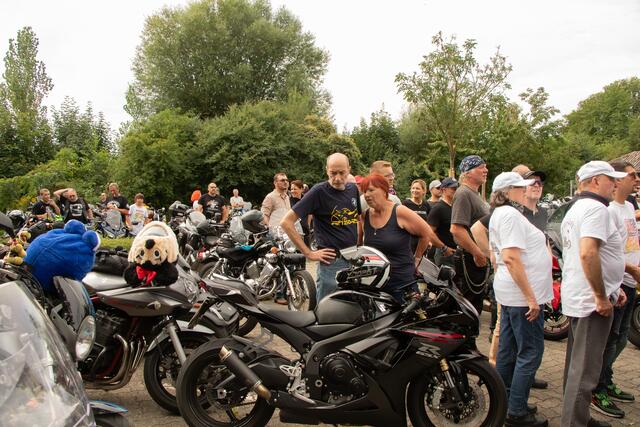 BIKER AGAINST MOBBING - Fahrt für den krebskranken Justin | Foto: Heike Schwitalla
