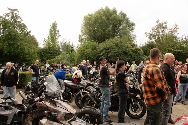 BIKER AGAINST MOBBING - Fahrt für den krebskranken Justin | Foto: Heike Schwitalla