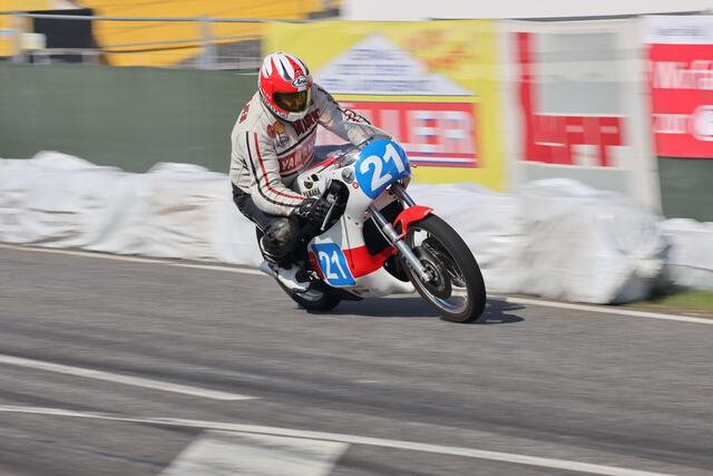 Mario van Rooijen - Yamaha TZ 350 Bj. 1979 | Foto: H. Reuschel moto-foto