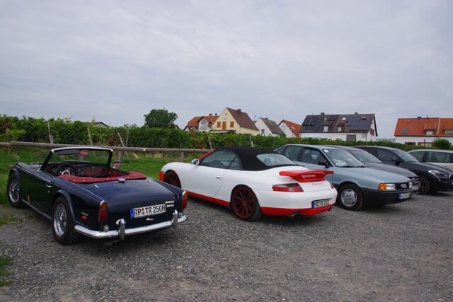 Parkplatz bei der WG Herxheim am Berg | Foto: Helmut Lang