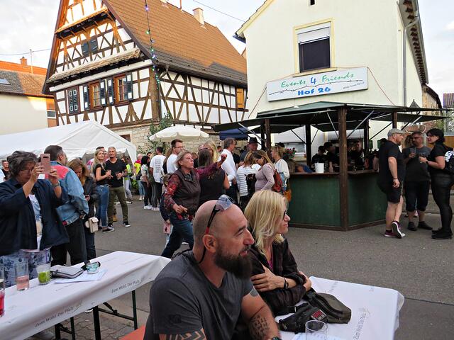 Ein Paar aus Haßloch und begeistertes Publikum | Foto: Brigitte Melder
