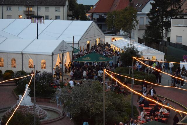 Großer Andrang im Festzelt | Foto: Gemeinde Mutterstadt