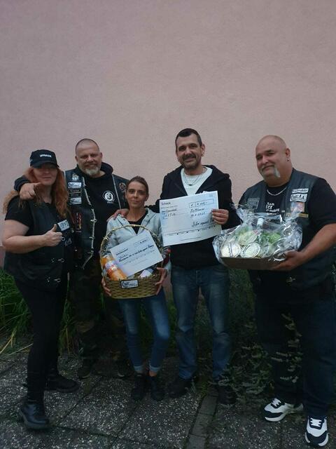 Spendenübergabe an Justins Familie in Bellheim | Foto: BAM