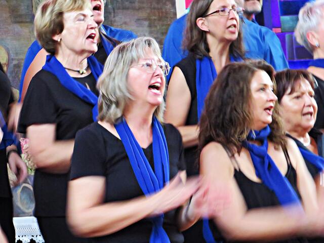 Annette Schön im Vordergrund | Foto: Brigitte Melder