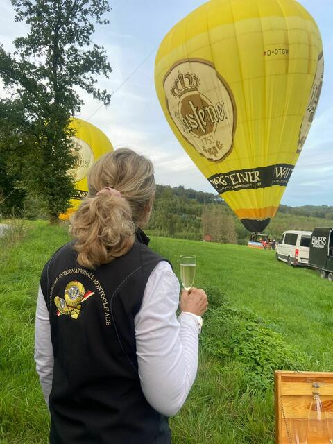 Ein wundervolles Hobby: Ballon fahren   | Foto: Dolores Deimling