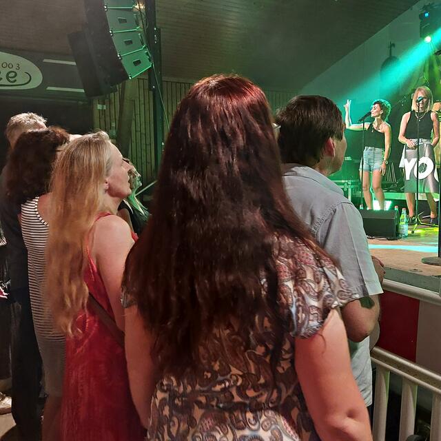 Aus Haßloch besuchte Yvonne Klesius das Konzert | Foto: Brigitte Melder