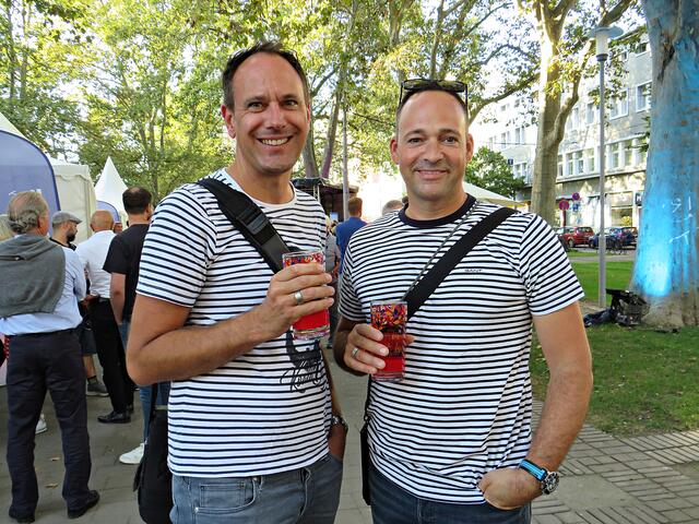 Im Partnerlook zur After-Work-Party | Foto: Brigitte Melder