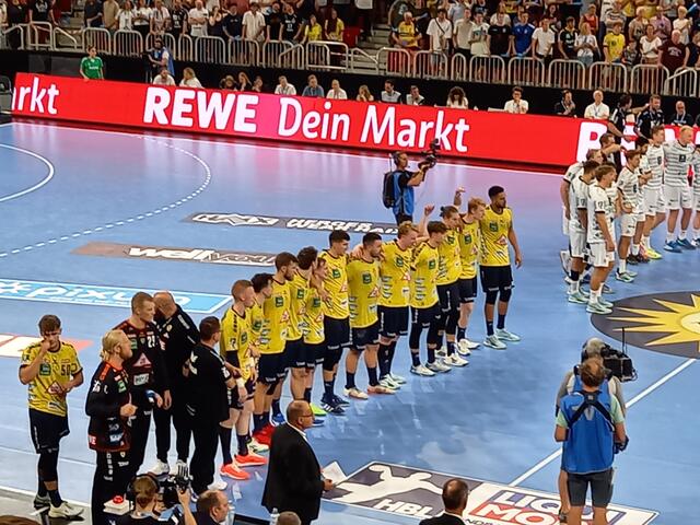Saisoneröffnung am 23.08.2023 in Düsseldorf: Pixum Super Cup
Meister THW Kiel - Pokalsieger Rhein-Neckar Löwen
Siebenmeterwerfen (privates Archivfoto) | Foto: Carsta Vogel