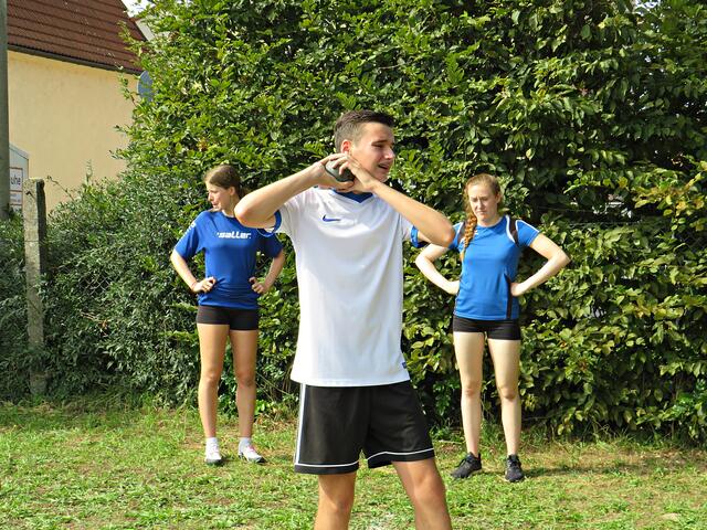 Kugelstoßen | Foto: Brigitte Melder