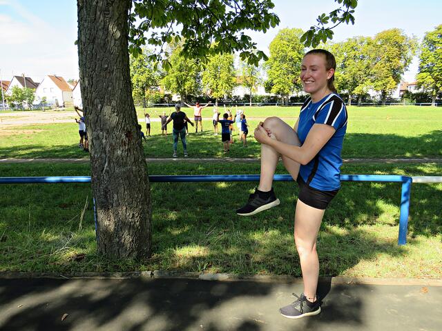 Dehnübung von Elena Löchner | Foto: Brigitte Melder