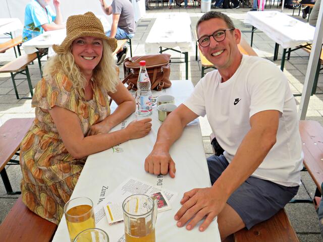 Auf dem Heimweg noch kurzer Smalltalk mit Petra Gnädig und David Gabath | Foto: Brigitte Melder