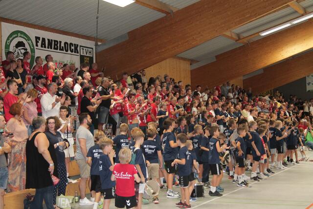 die Jugendlichen sorgten für gute Stimmung | Foto: Michael Sonnick