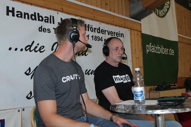 Christian Klimek am Mikro | Foto: Michael Sonnick