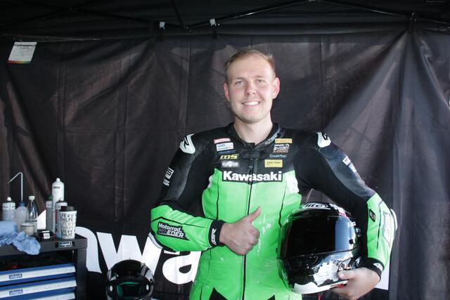 Kawasaki-Pilot Pascal Schneider | Foto: Michael Sonnick