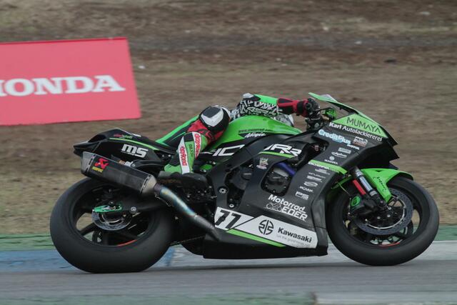 Kawasaki-Pilot Pascal Schneider | Foto: Michael Sonnick