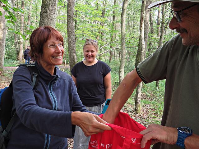 Da strahlt die liebe Frau Sander | Foto: Brigitte Melder