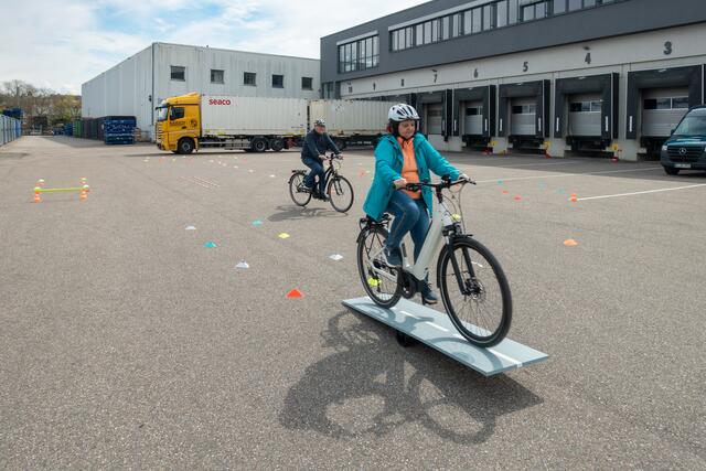 Auf der Wippe.  | Foto: Gerhard Öfner