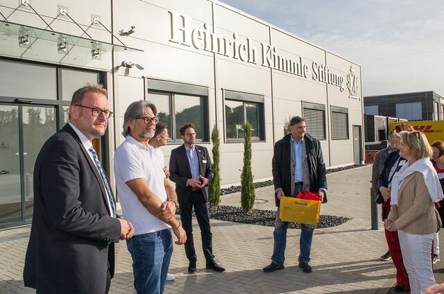 Am Sonntagmorgen besichtigten die Gäste die Betriebsstätte der Heinrich-Kimmle-Stiftung in Höhfröschen | Foto: Frank Schäfer