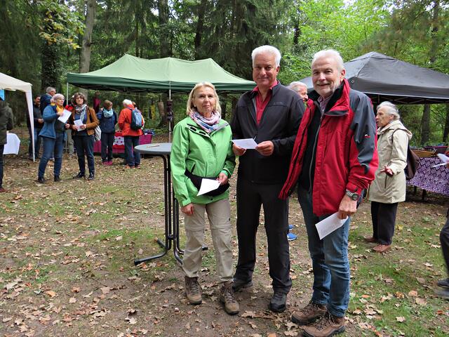 Bürgermeister Peter Christ mit Ehepaar Hasenstab | Foto: Brigitte Melder