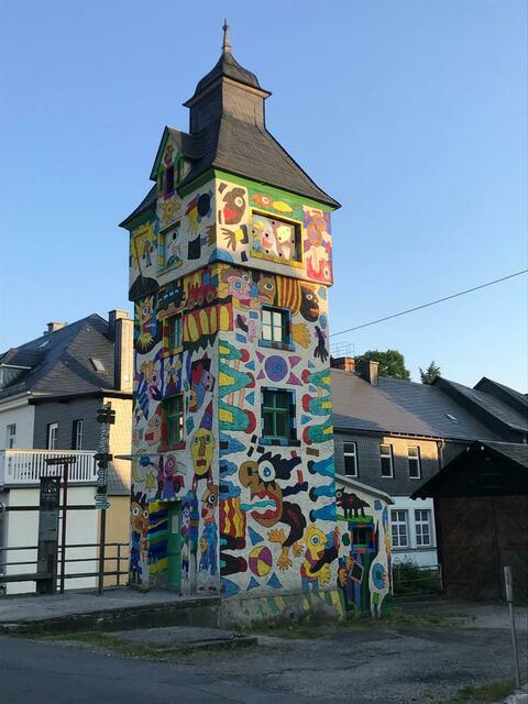 Bunter Turm | Foto: Ich