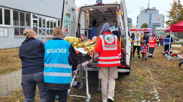 Foto: Alle Bilder (C) DRK