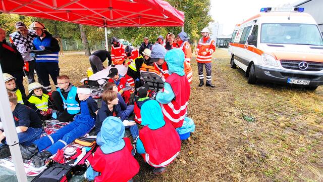 Foto: Alle Bilder (C) DRK