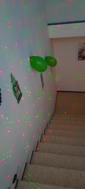 Halloweenparty mit Lichtspielen im Rathaus  | Foto: Kristin Hätterich 