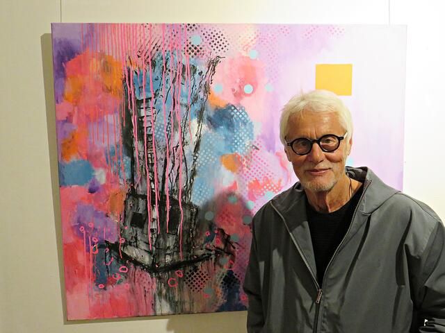 Der Künstler und sein Werk | Foto: Brigitte Melder