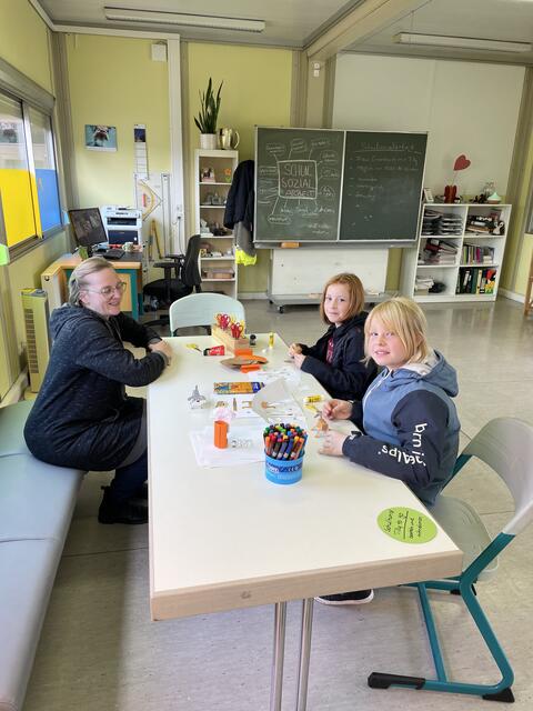 Zu Besuch bei Schulsozialarbeiterin Britta Gronbach | Foto: Weiler