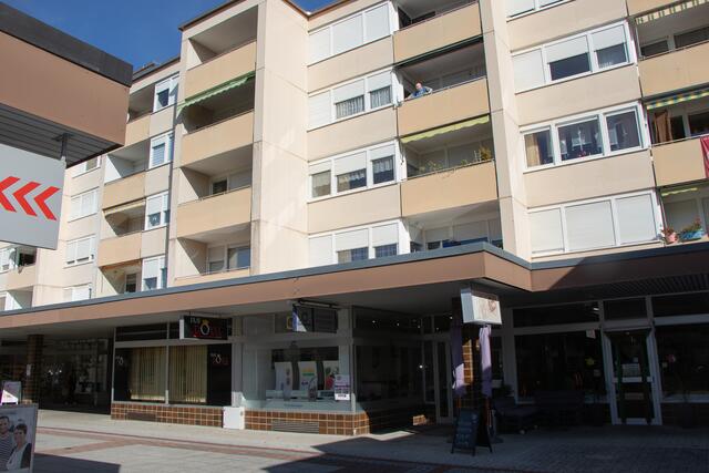 Das Dorschberg-Zentrum: Einkaufen und wohnen im Stil des Brutalismus | Foto: Heike Schwitalla