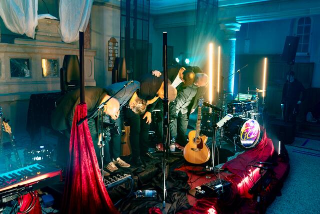 Impressionen - Verneigung der Band | Foto: Johann-Peter Melder