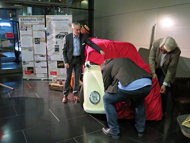 Klemmte am Schild | Foto: Brigitte Melder