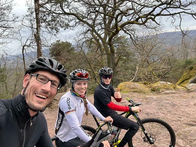 Martin Slosharek mit seiner Tochter Anne und seinem Sohn Paul beim Training | Foto: Martin Slosharek