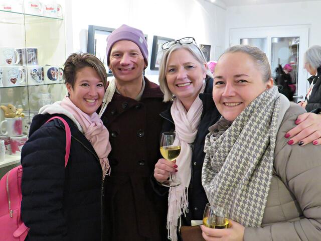 Maya Mangold, Frank Tusche, Carmen Kihm und Sonja Herb  | Foto: Brigitte Melder