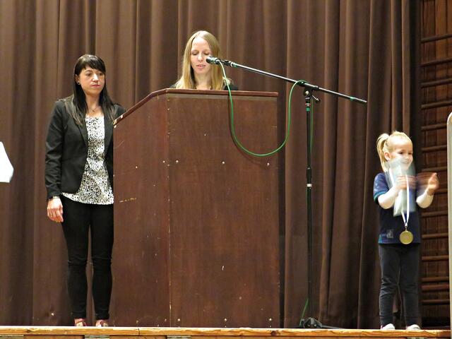 Laura Schubert und Sarah Hahn | Foto: Brigitte Melder