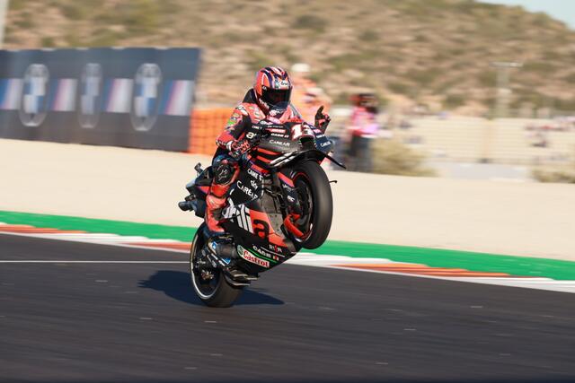 Poleposition für Apriliapilot Maverick Vinales | Foto: Reuschel moto-foto
