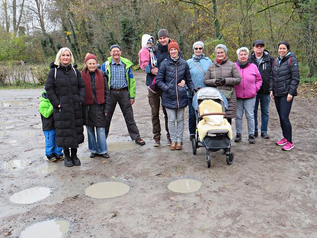 Da fehlte noch einer auf dem Gruppenfoto, auf Titelfoto komplett | Foto: Brigitte Melder