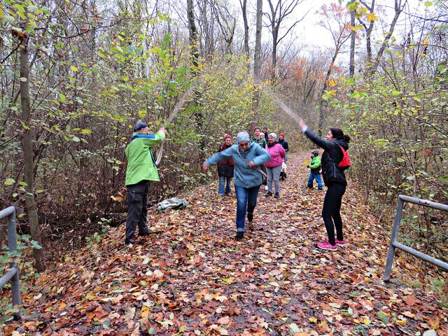 Und wieder durch das Zaubertor an der Zauberbrücke zurück | Foto: Brigitte Melder