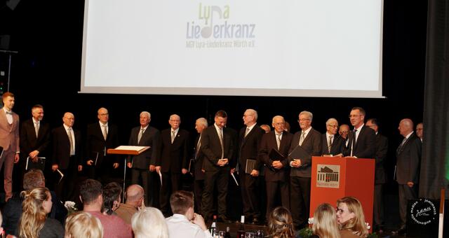 Glückwünsche zum Jubiläum durch Christoph Buttweiler, 1. Beigeordneter Kreis Germersheim | Foto: JoMiMasch