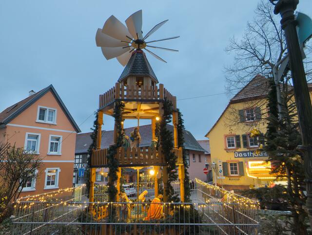 Der "Anneresl" in Rheinzabern - ein ganz besonderer Weihnachtsmarkt | Foto: Heike Schwitalla